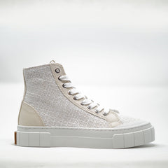 Good News Juice Off White TRAINERS - ZIGZAG Footwear
