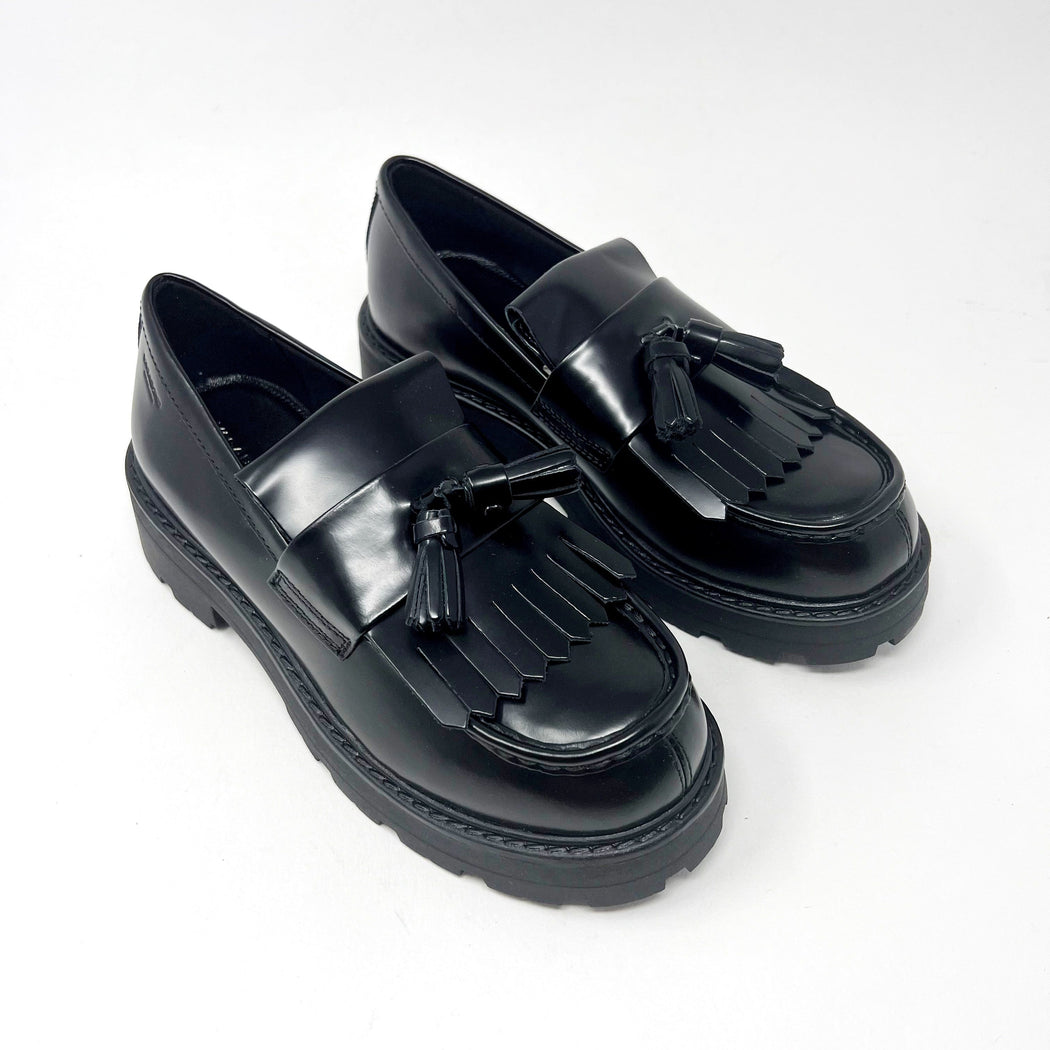 Vagabond Cosmo 2.0 Loafer Tassel Black SHOES  - ZIGZAG Footwear